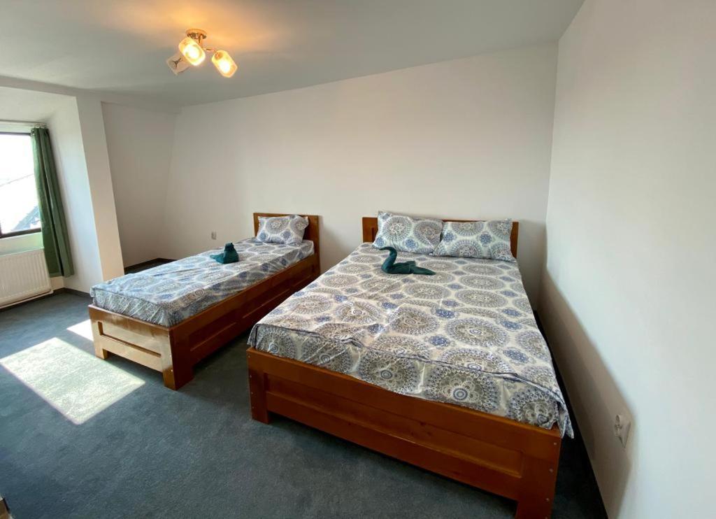 Casa Nord Hotell Buzău Eksteriør bilde